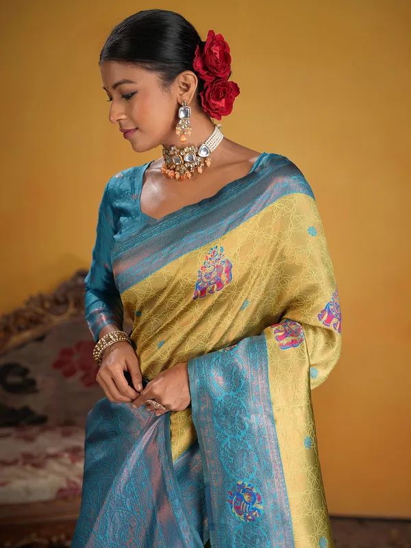Women's_Silk_Blend_Yellow_Woven_Design_Designer_Saree_With_Blouse_Piece