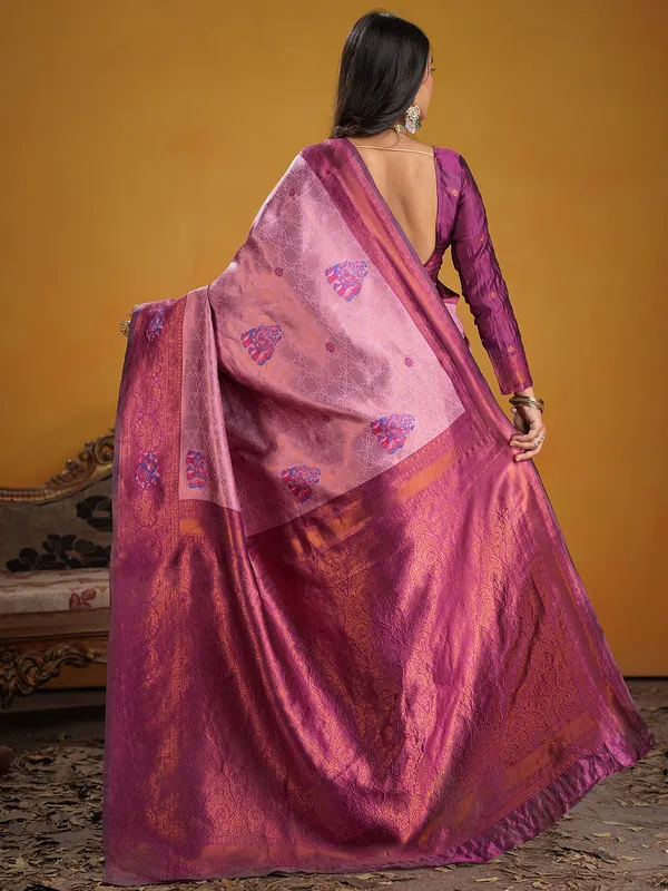 Women's_Silk_Blend_Pink_Woven_Design_Designer_Saree_With_Blouse_Piece