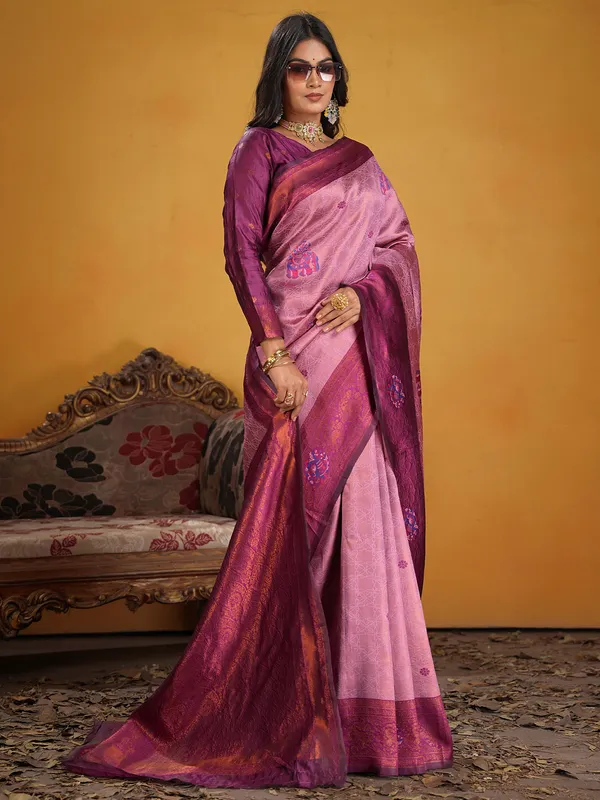 Women's_Silk_Blend_Pink_Woven_Design_Designer_Saree_With_Blouse_Piece