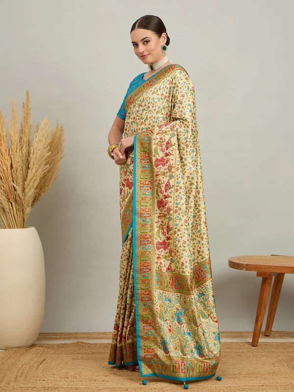 Women's_Silk_Blend_Cream_Digital_Print_Designer_Saree_With_Blouse_Piece