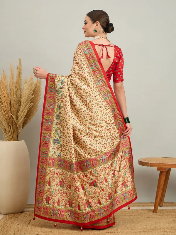 Women's_Silk_Blend_Cream_Digital_Print_Designer_Saree_With_Blouse_Piece
