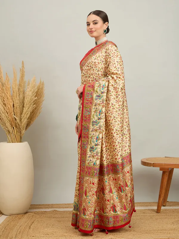 Women's_Silk_Blend_Cream_Digital_Print_Designer_Saree_With_Blouse_Piece