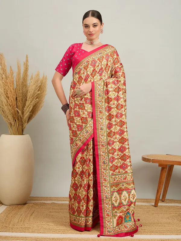 Women's_Silk_Blend_Cream_Digital_Print_Designer_Saree_With_Blouse_Piece