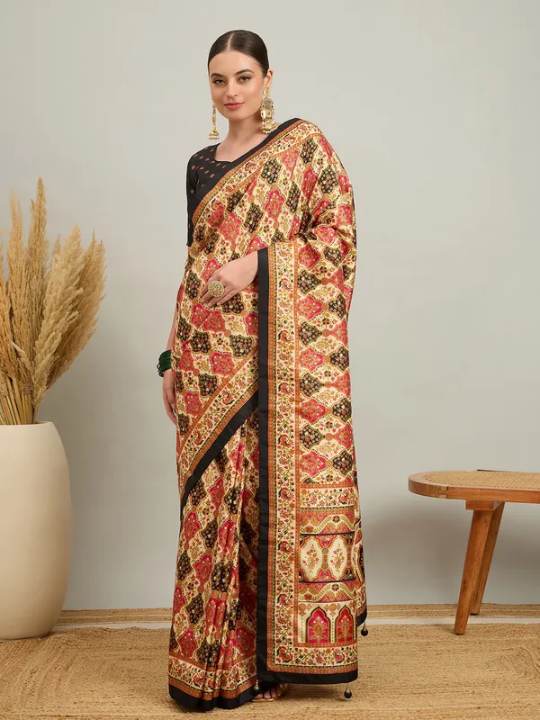 Women's_Silk_Blend_Cream_Digital_Print_Designer_Saree_With_Blouse_Piece