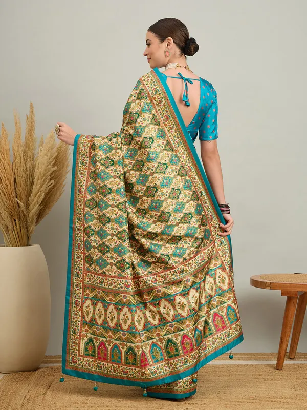 Women's_Silk_Blend_Cream_Digital_Print_Designer_Saree_With_Blouse_Piece
