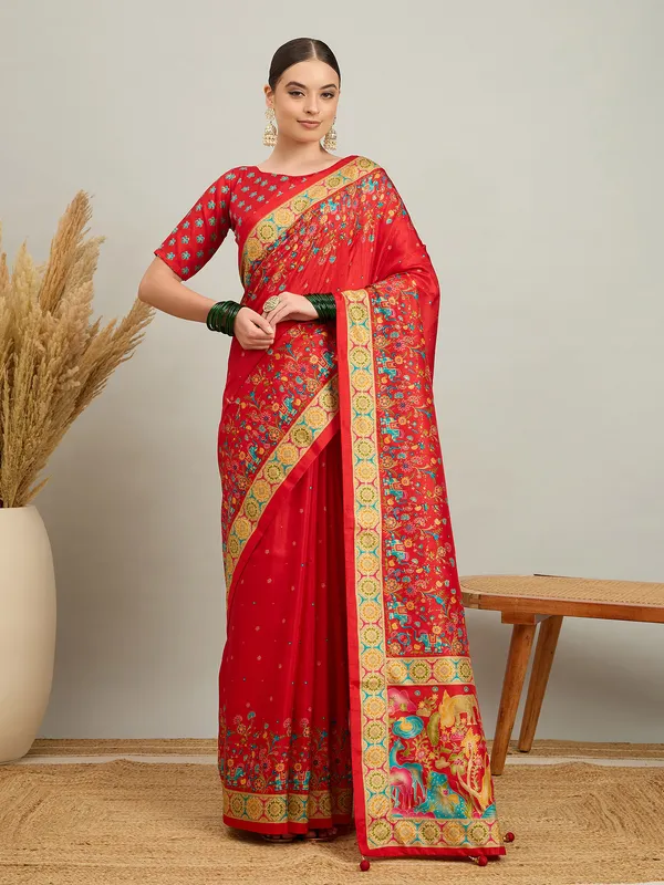 Women's_Silk_Blend_Red_Digital_Print_Designer_Saree_With_Blouse_Piece