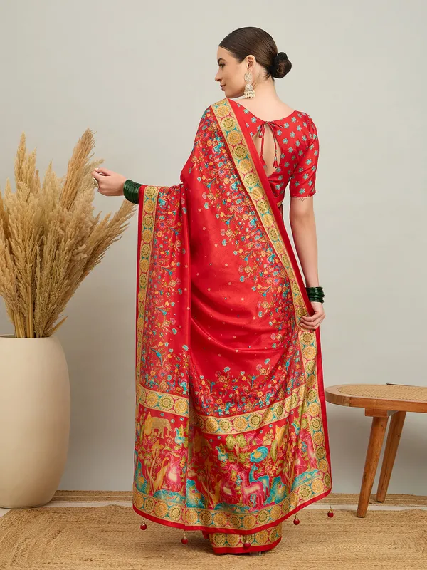 Women's_Silk_Blend_Red_Digital_Print_Designer_Saree_With_Blouse_Piece