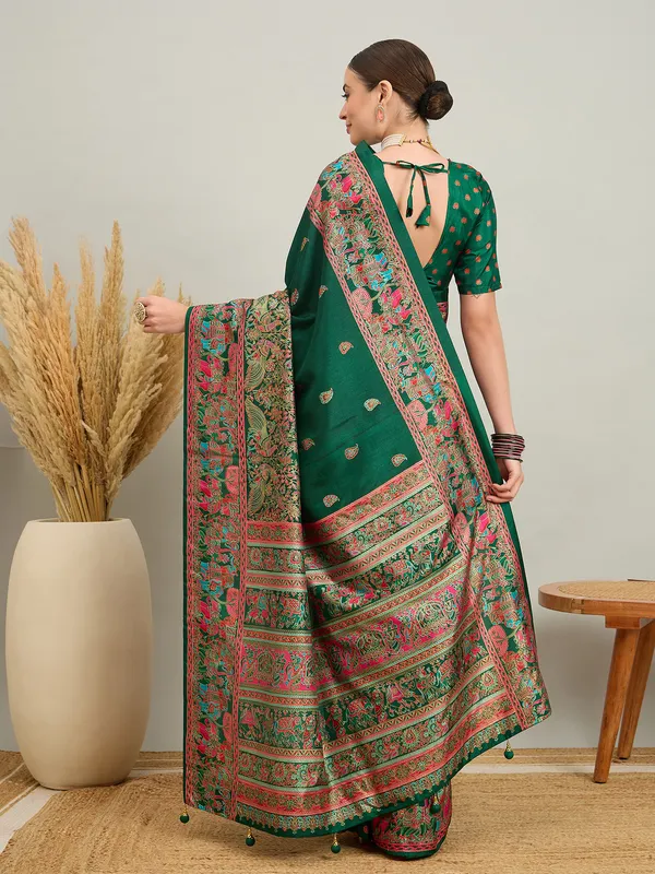 Women's_Silk_Blend_Dark_Green_Digital_Print_Designer_Saree_With_Blouse_Piece