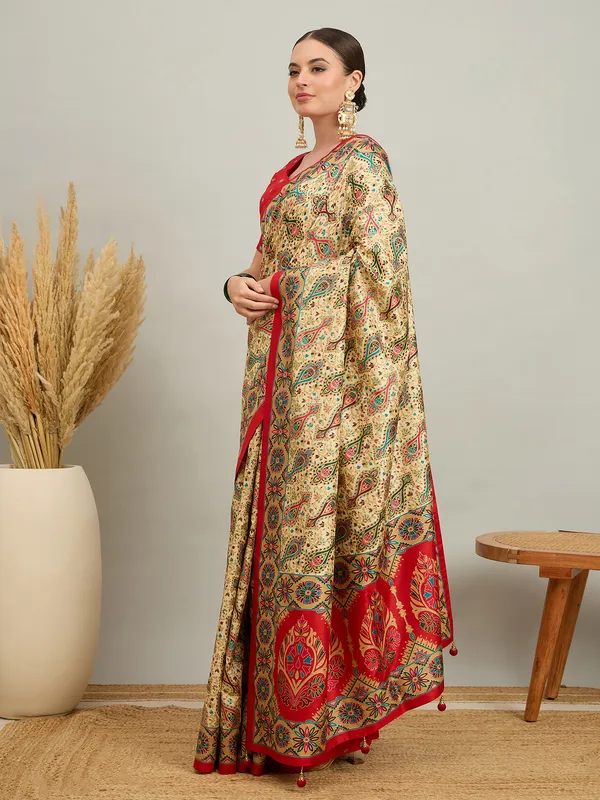 Women's_Silk_Blend_Red_Digital_Print_Designer_Saree_With_Blouse_Piece