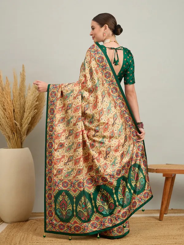 Women's_Silk_Blend_Dark_Green_Digital_Print_Designer_Saree_With_Blouse_Piece