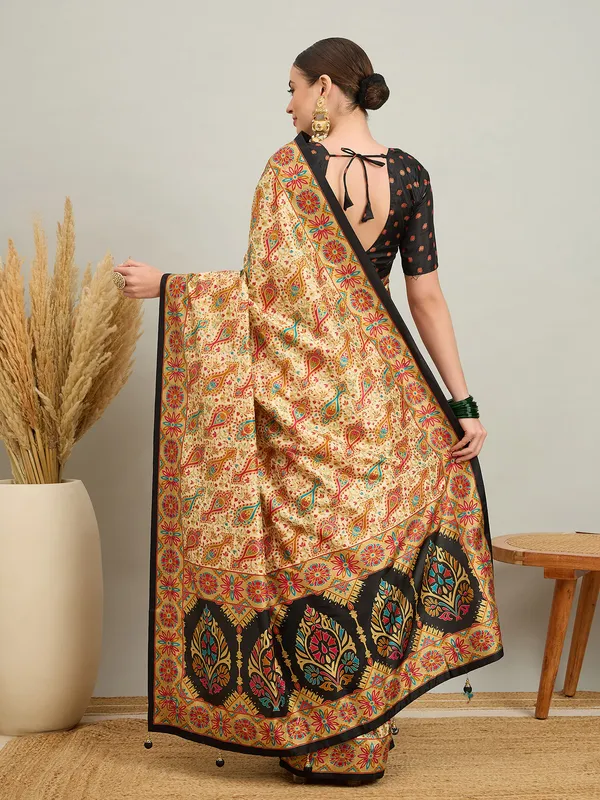 Women's_Silk_Blend_Black_Digital_Print_Designer_Saree_With_Blouse_Piece