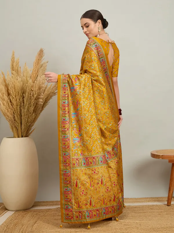 Women's_Silk_Blend_Mustard_Digital_Print_Designer_Saree_With_Blouse_Piece