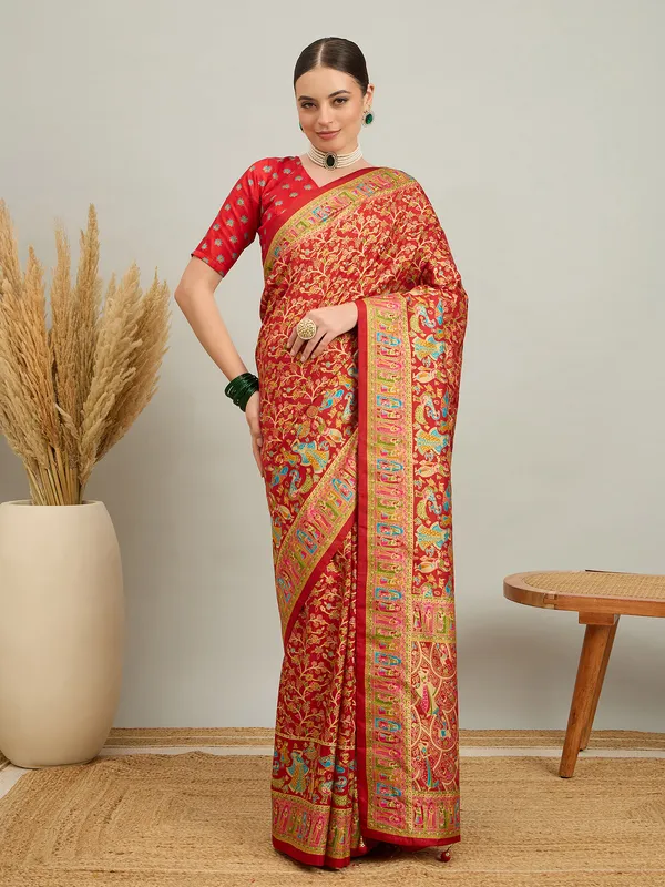 Women's_Silk_Blend_Red_Digital_Print_Designer_Saree_With_Blouse_Piece
