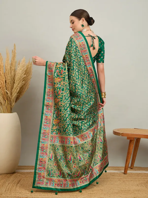 Women's_Silk_Blend_Dark_Green_Digital_Print_Designer_Saree_With_Blouse_Piece