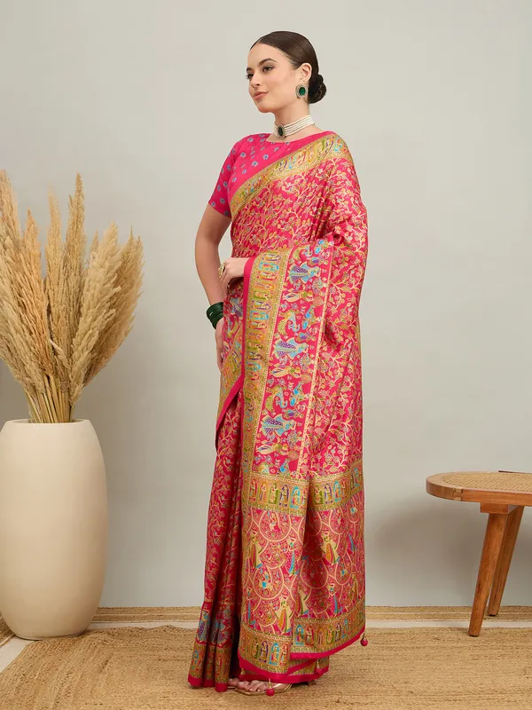 Women's_Silk_Blend_Pink_Digital_Print_Designer_Saree_With_Blouse_Piece