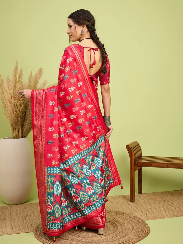 Women's_Silk_Blend_Pink_Digital_Print_Designer_Saree_With_Blouse_Piece