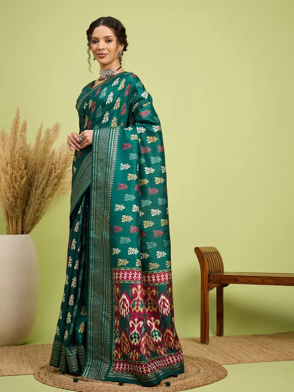 Women's_Silk_Blend_Teal_green_Digital_Print_Designer_Saree_With_Blouse_Piece