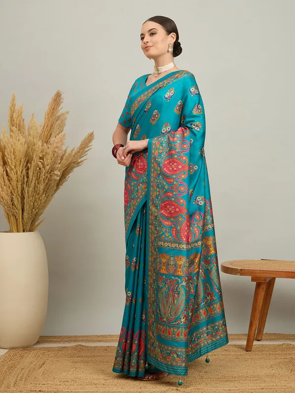 Women's_Silk_Blend_Light_Blue_Digital_Print_Designer_Saree_With_Blouse_Piece