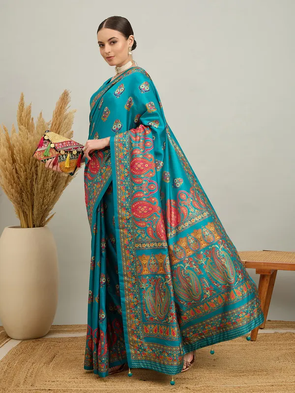 Women's_Silk_Blend_Light_Blue_Digital_Print_Designer_Saree_With_Blouse_Piece