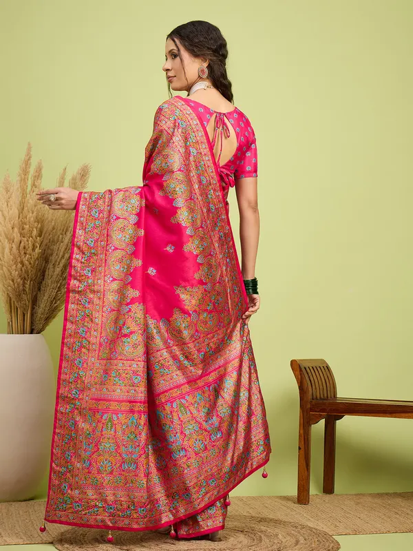 Women's_Silk_Blend_Pink_Digital_Print_Designer_Saree_With_Blouse_Piece