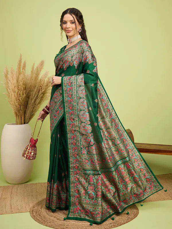 Women's_Silk_Blend_Dark_Green_Digital_Print_Designer_Saree_With_Blouse_Piece