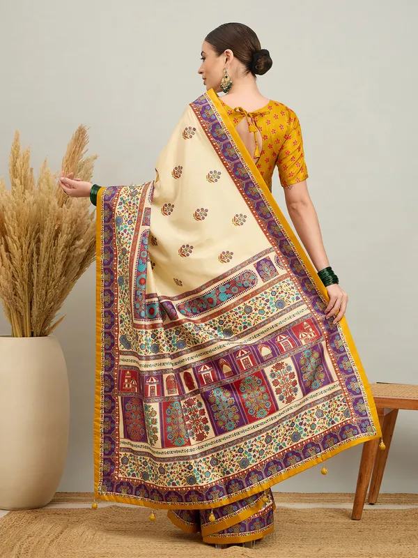 Women's_Silk_Blend_Cream_Digital_Print_Designer_Saree_With_Blouse_Piece