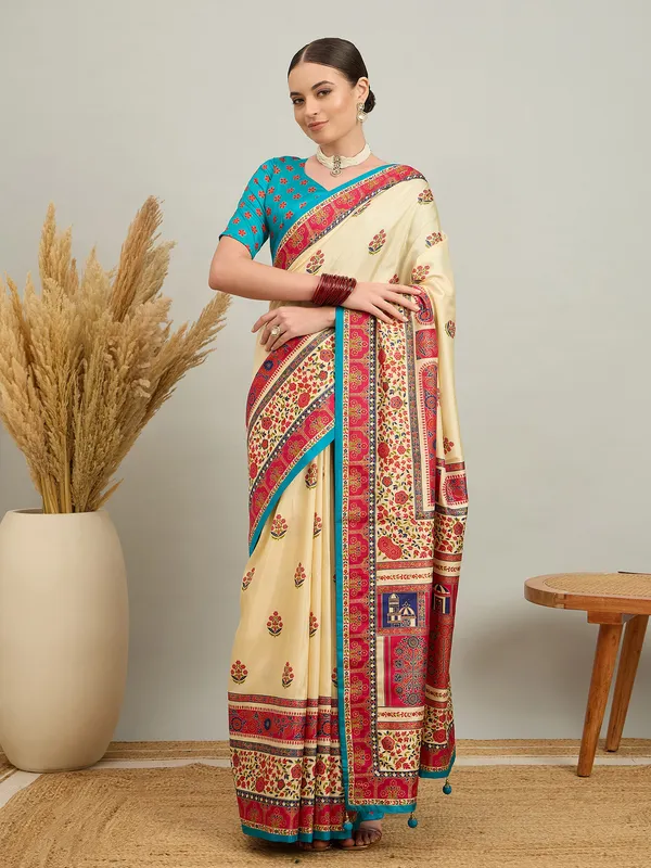 Women's_Silk_Blend_Cream_Digital_Print_Designer_Saree_With_Blouse_Piece