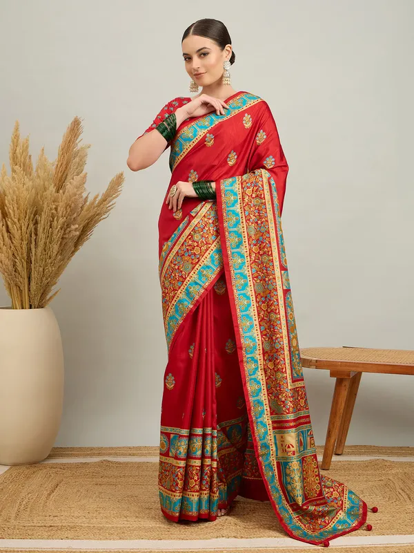 Women's_Silk_Blend_Red_Digital_Print_Designer_Saree_With_Blouse_Piece