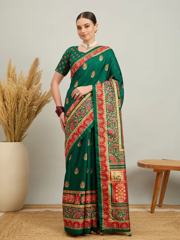 Women's_Silk_Blend_Dark_Green_Digital_Print_Designer_Saree_With_Blouse_Piece
