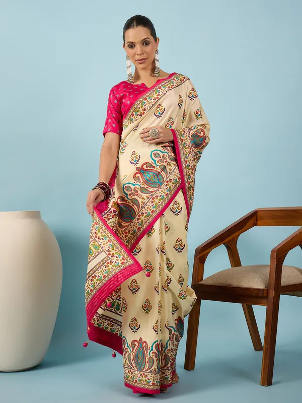 Women's_Silk_Blend_Off_White_Digital_Print_Designer_Saree_With_Blouse_Piece