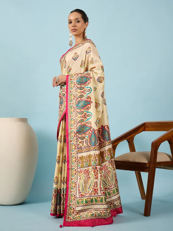 Women's_Silk_Blend_Off_White_Digital_Print_Designer_Saree_With_Blouse_Piece