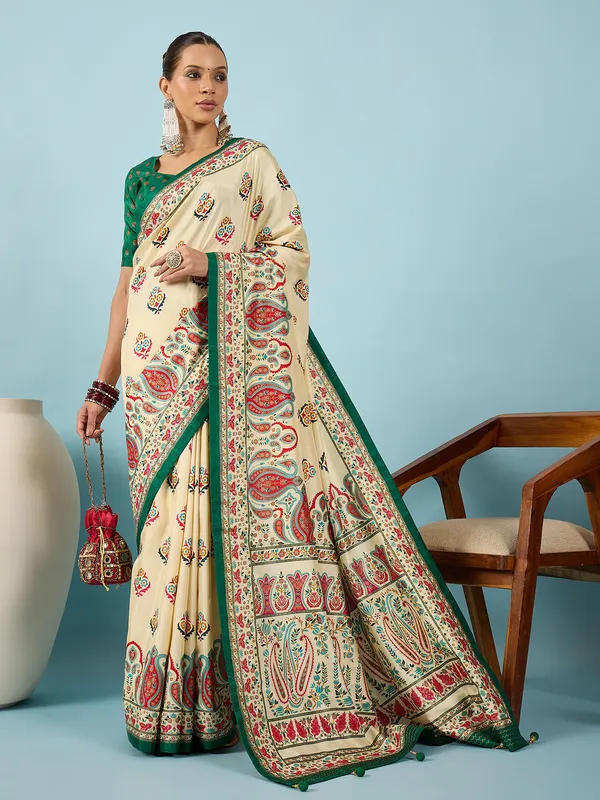 Women's_Silk_Blend_Off_White_Digital_Print_Designer_Saree_With_Blouse_Piece