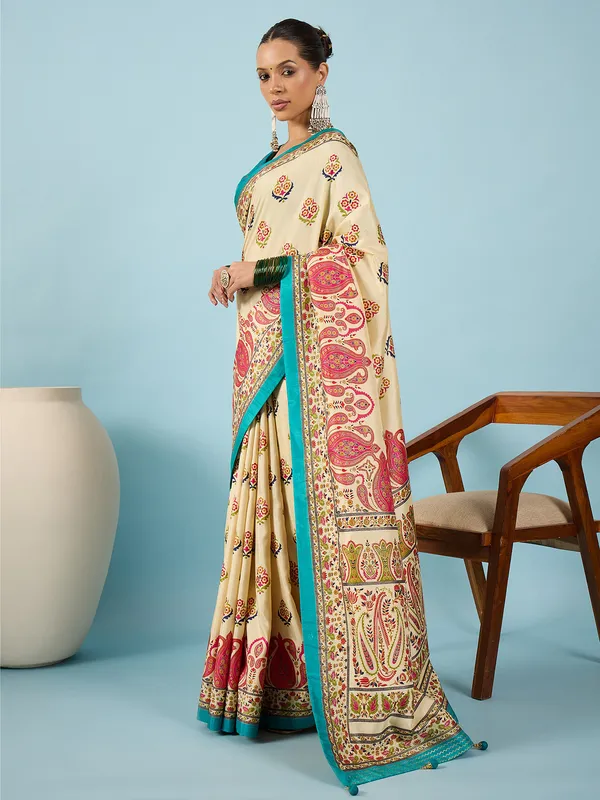 Women's_Silk_Blend_Off_White_Digital_Print_Designer_Saree_With_Blouse_Piece