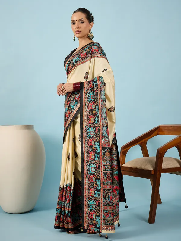Women's_Silk_Blend_Black_Digital_Print_Designer_Saree_With_Blouse_Piece