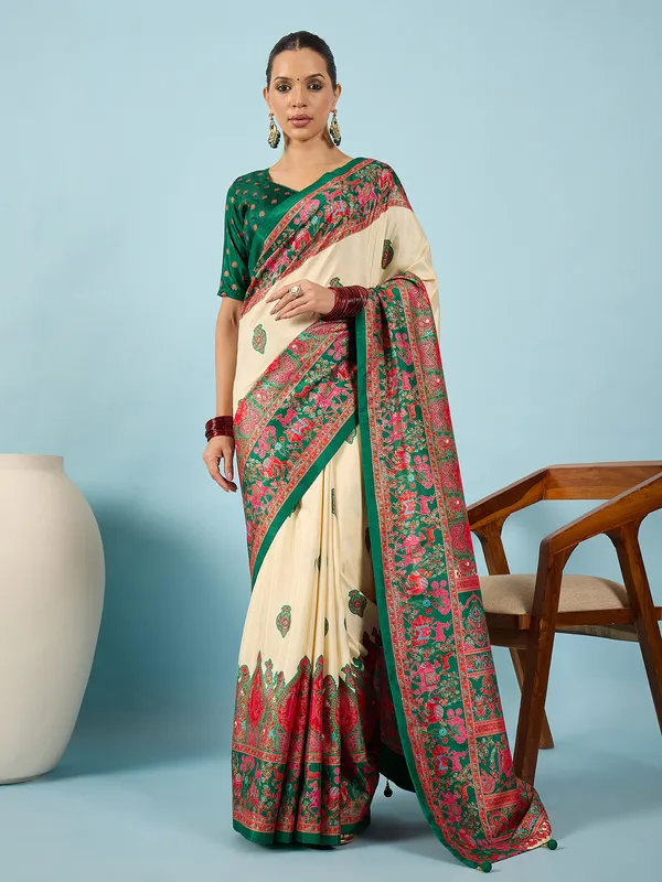 Women's_Silk_Blend_Dark_Green_Digital_Print_Designer_Saree_With_Blouse_Piece