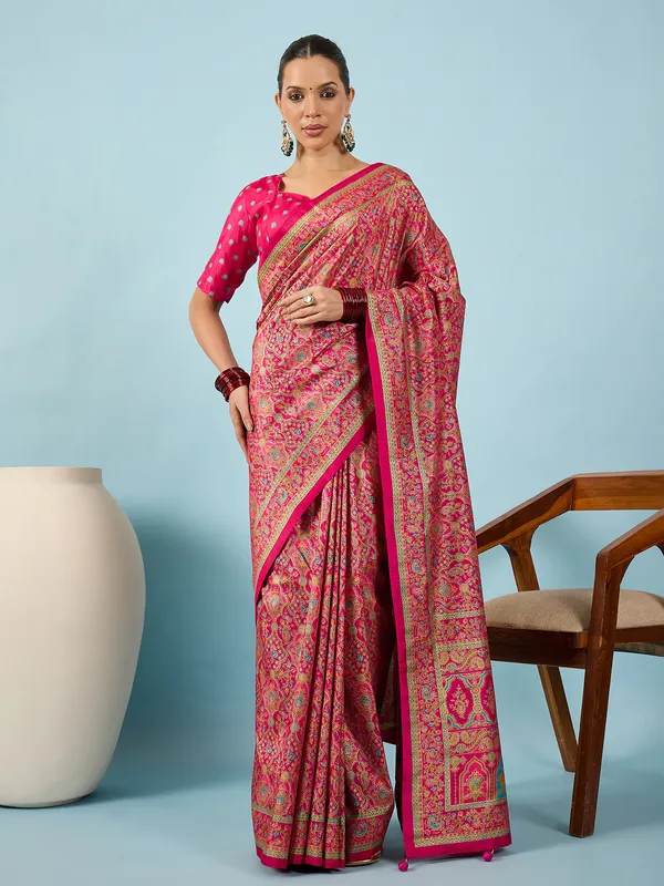 Women's_Silk_Blend_Pink_Digital_Print_Designer_Saree_With_Blouse_Piece