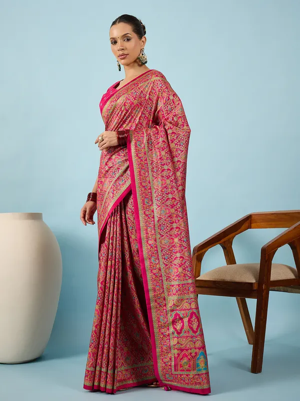 Women's_Silk_Blend_Pink_Digital_Print_Designer_Saree_With_Blouse_Piece