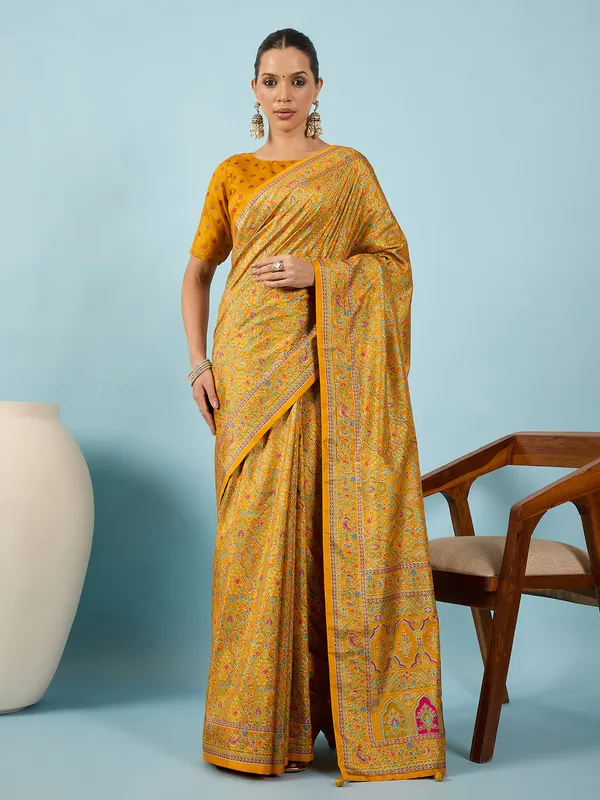 Women's_Silk_Blend_Mustard_Digital_Print_Designer_Saree_With_Blouse_Piece