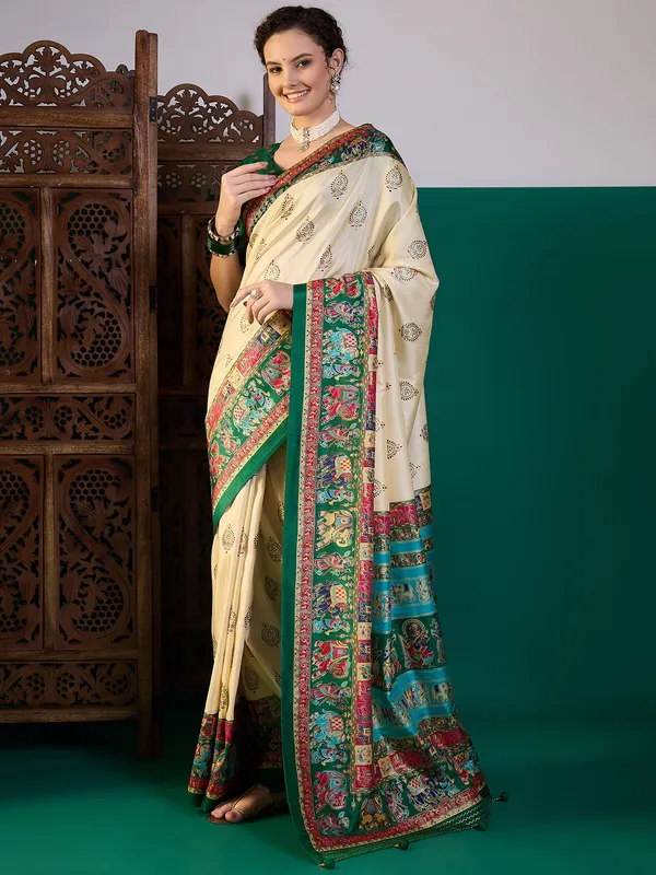 Women's_Silk_Blend_Cream_Digital_Print_Designer_Saree_With_Blouse_Piece