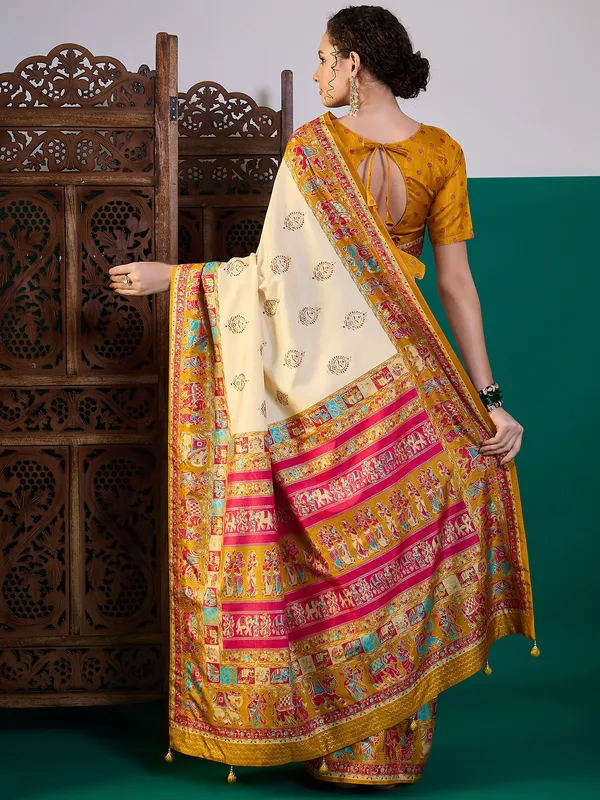 Women's_Silk_Blend_Mustard_Digital_Print_Designer_Saree_With_Blouse_Piece