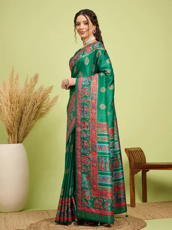 Women's_Silk_Blend_Green_Digital_Print_Designer_Saree_With_Blouse_Piece