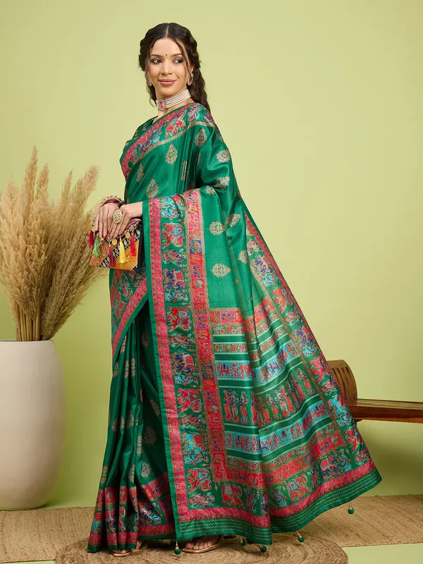 Women's_Silk_Blend_Green_Digital_Print_Designer_Saree_With_Blouse_Piece