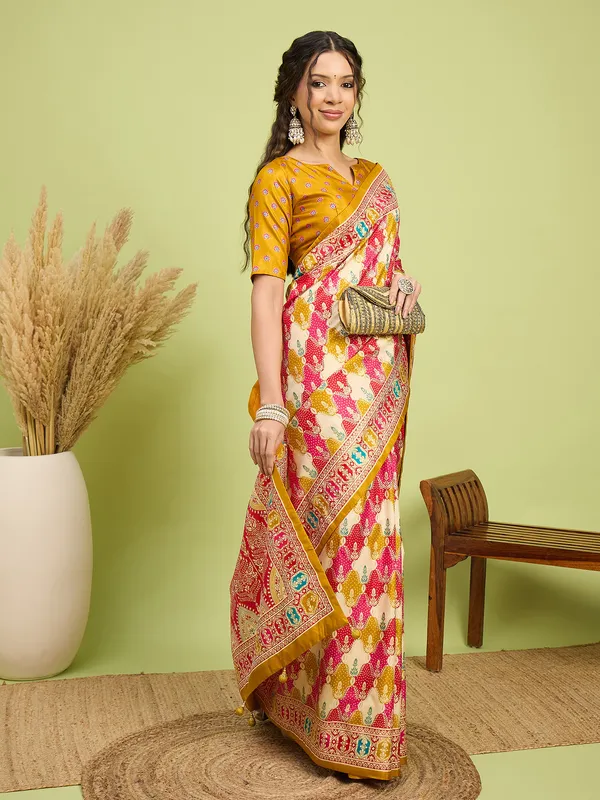 Women's_Silk_Blend_Mustard_Digital_Print_Designer_Saree_With_Blouse_Piece