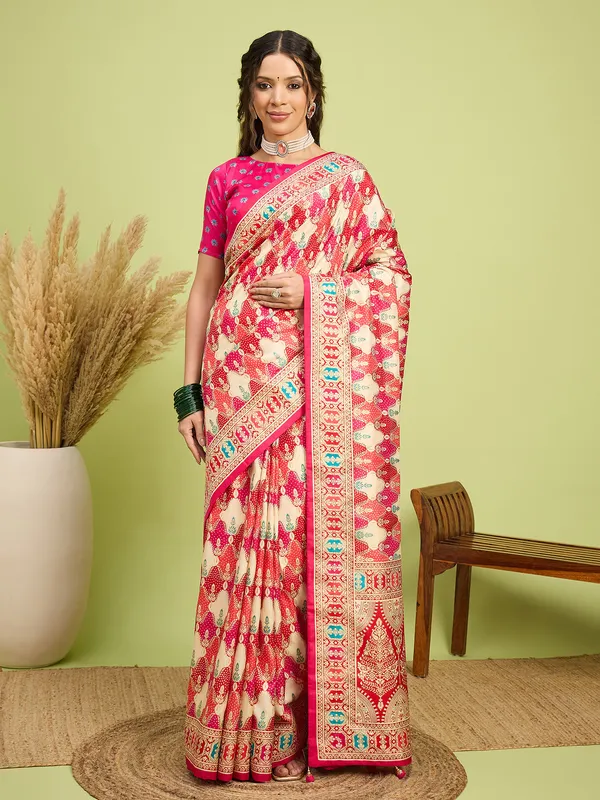 Women's_Silk_Blend_Pink_Digital_Print_Designer_Saree_With_Blouse_Piece