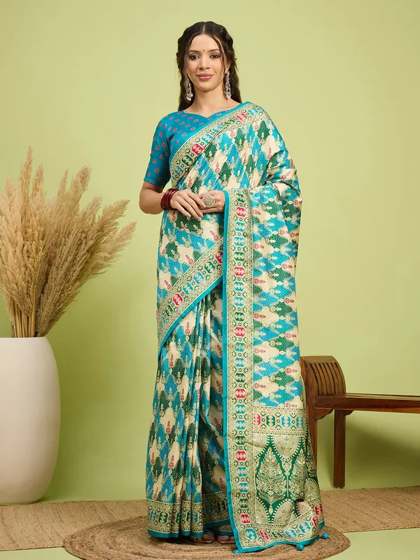 Women's_Silk_Blend_Teal_blue_Digital_Print_Designer_Saree_With_Blouse_Piece