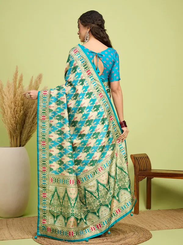Women's_Silk_Blend_Teal_blue_Digital_Print_Designer_Saree_With_Blouse_Piece
