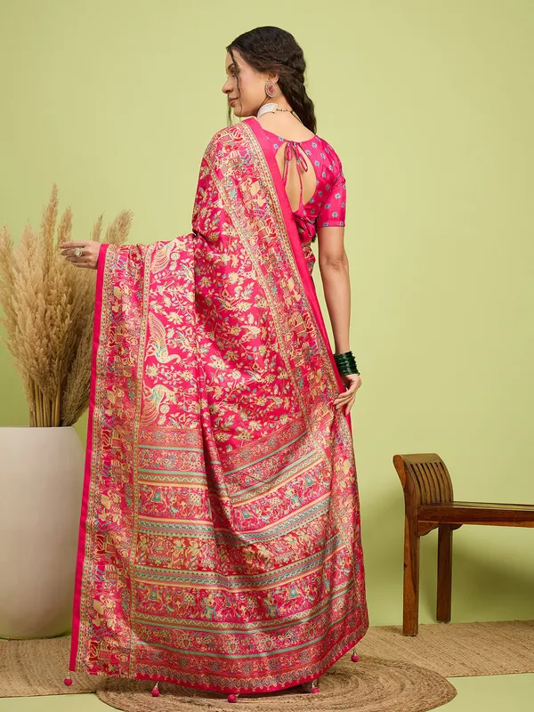 Women's_Silk_Blend_Pink_Digital_Print_Designer_Saree_With_Blouse_Piece