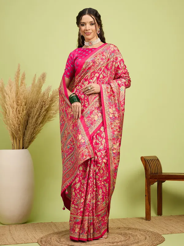 Women's_Silk_Blend_Pink_Digital_Print_Designer_Saree_With_Blouse_Piece