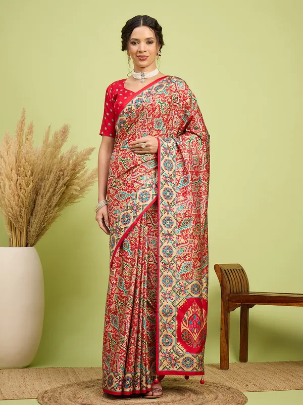 Women's_Silk_Blend_Assorted_Digital_Print_Designer_Saree_With_Blouse_Piece
