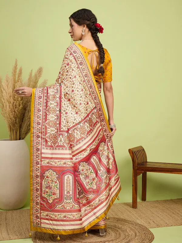 Women's_Silk_Blend_Cream_Digital_Print_Designer_Saree_With_Blouse_Piece